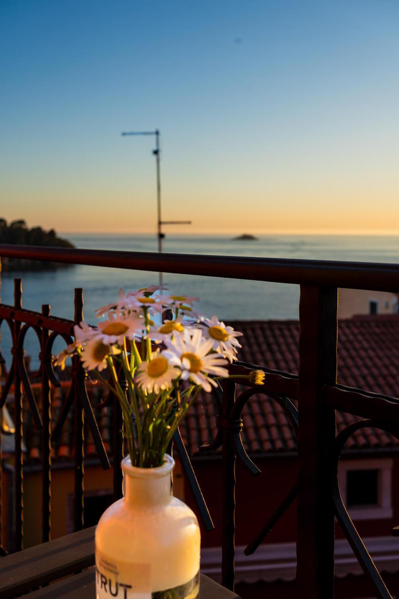 Old Town Seabreeze Residence Rovinj Exterior foto